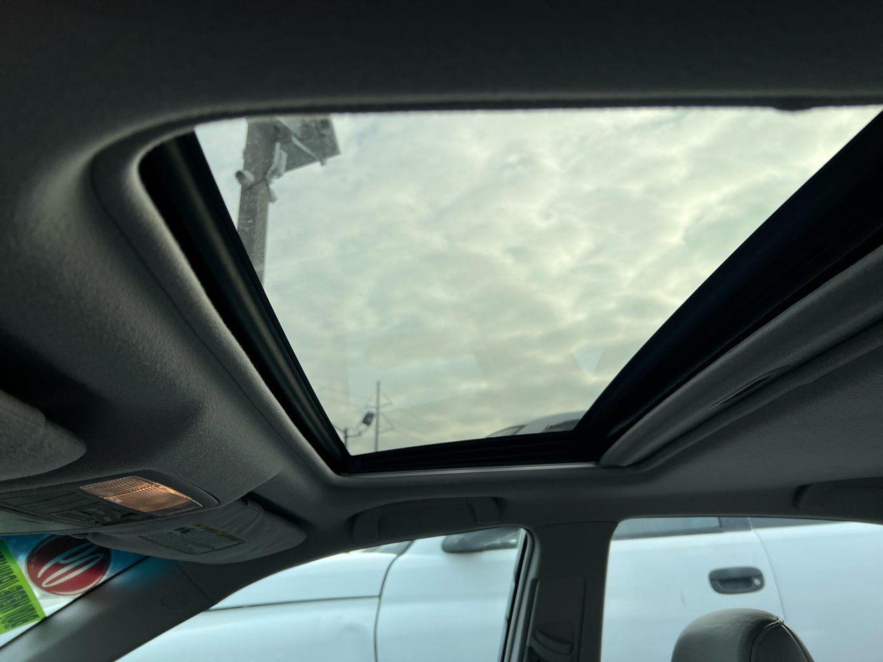 Toyota Camry 4dr Sdn V6 Auto XLE (Natl) 2009