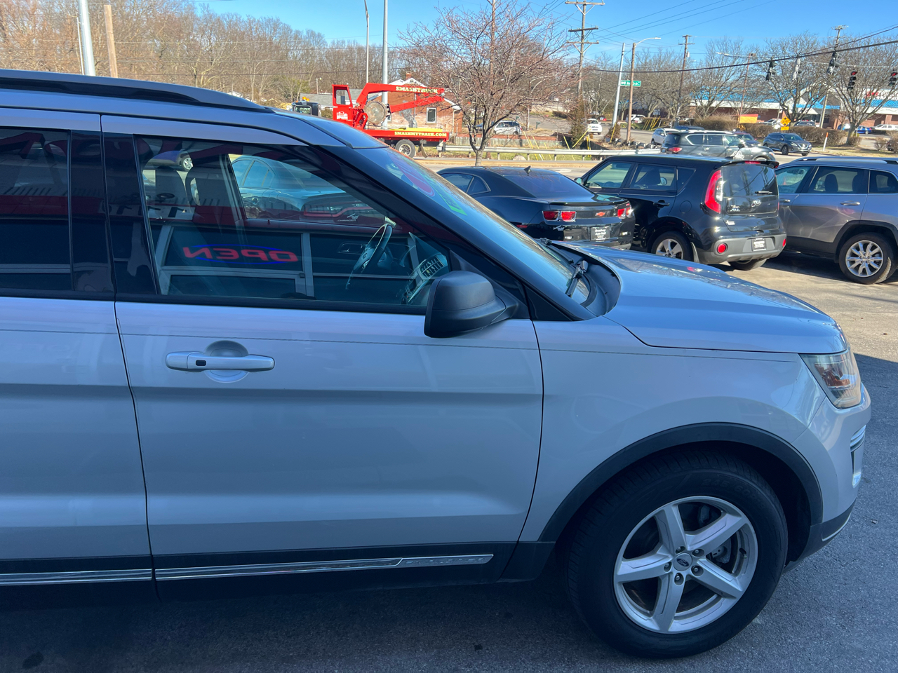 Ford Explorer XLT FWD 2019