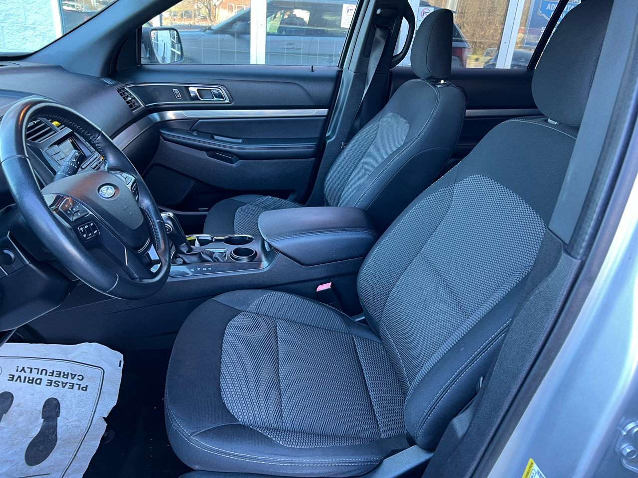 Ford Explorer XLT FWD 2019