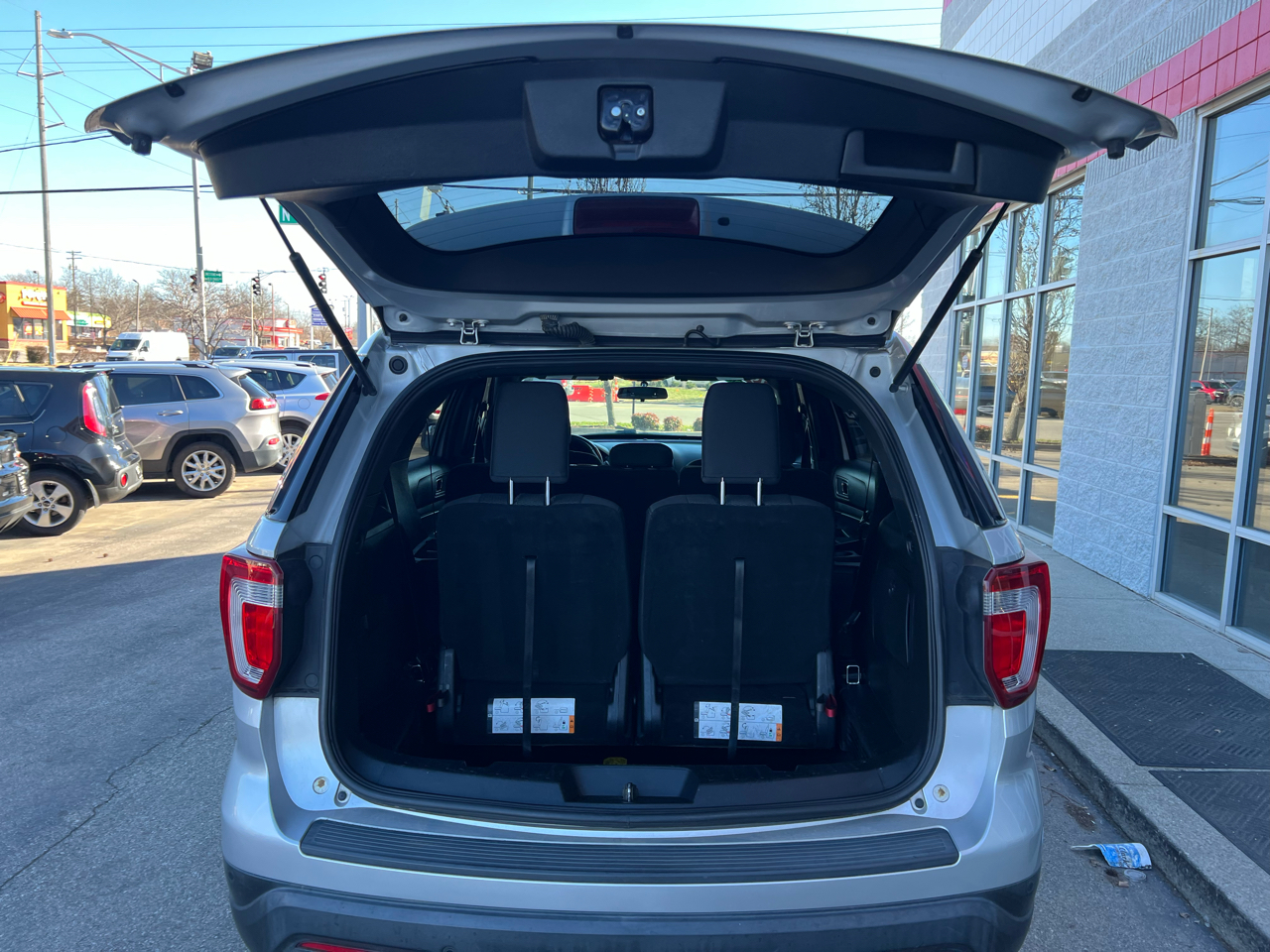 Ford Explorer XLT FWD 2019