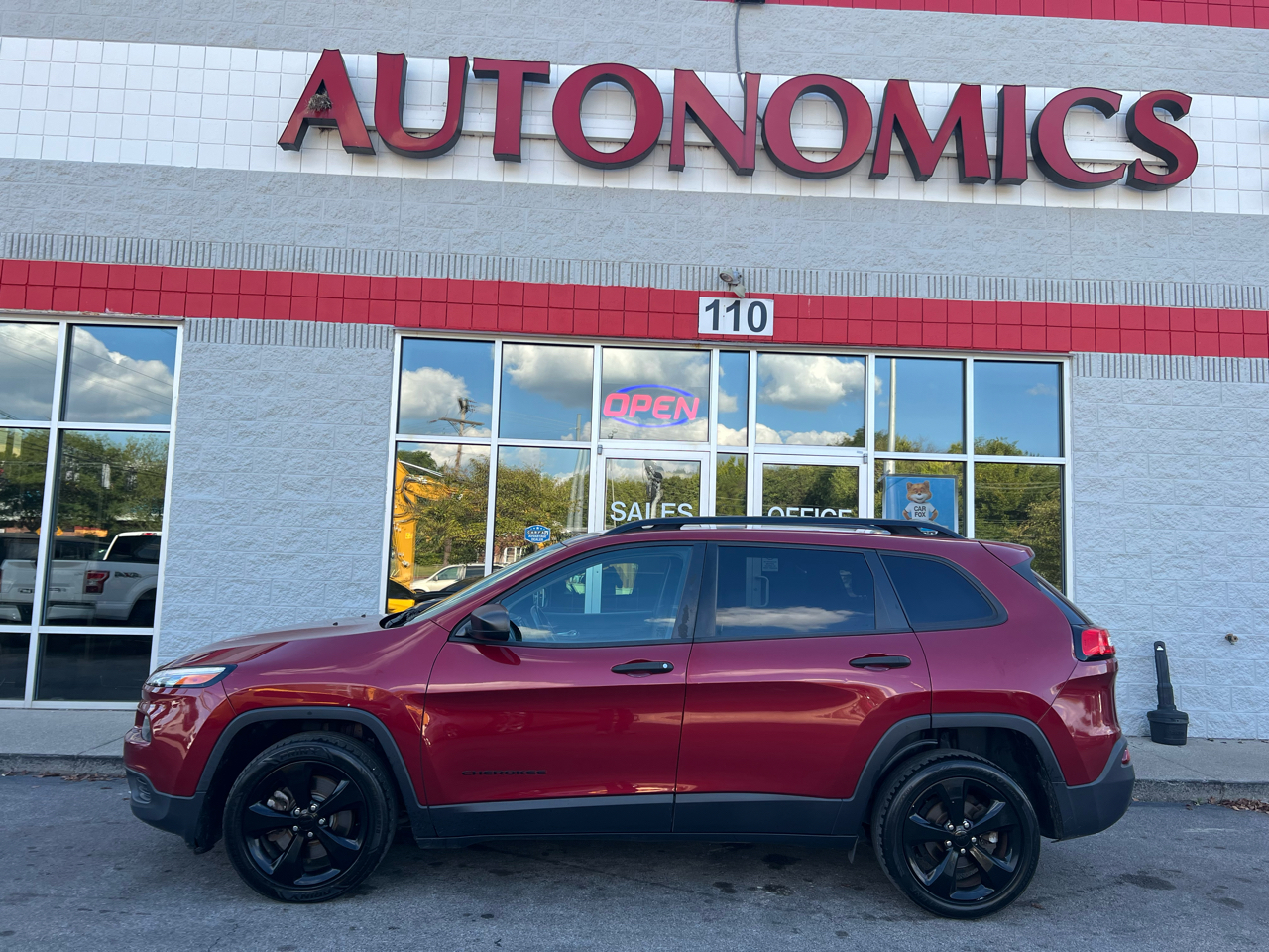 2017 Jeep Cherokee Altitude photo 3