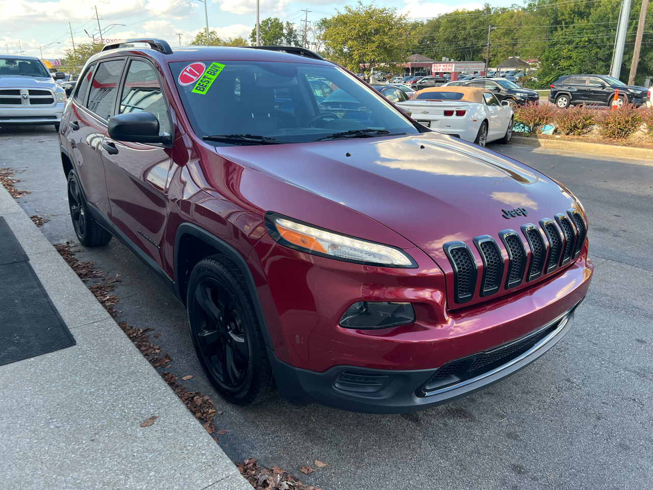 2017 Jeep Cherokee Altitude photo 9