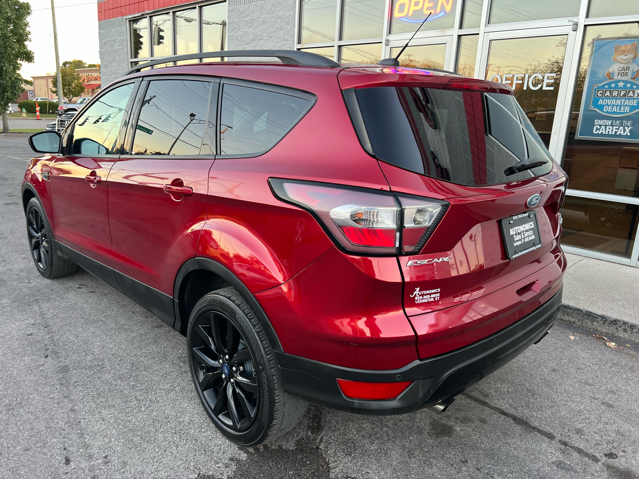 Ford Escape SE FWD 2017 Ford Escape SE FWD 2017