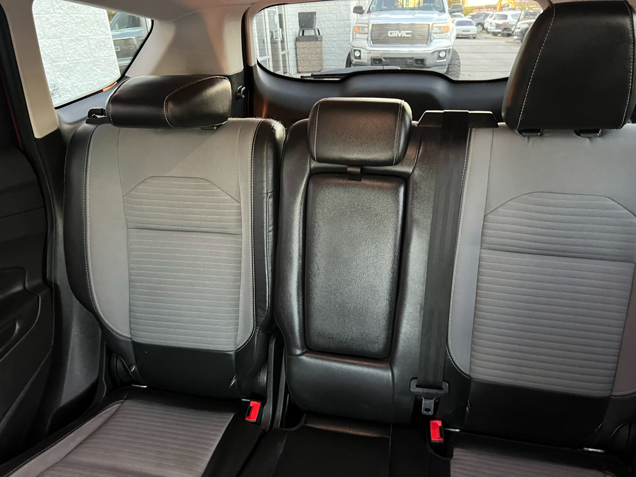 Ford Escape SE FWD 2017 Ford Escape SE FWD 2017