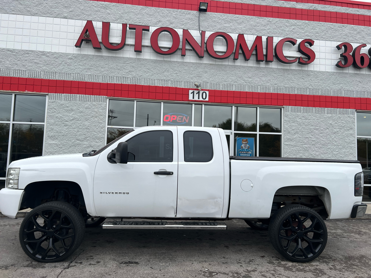 Chevrolet Silverado 1500 4WD Ext Cab 143.5" Work Truck 2011 Chevrolet Silverado 1500 4WD Ext Cab 143.5" Work Truck 2011