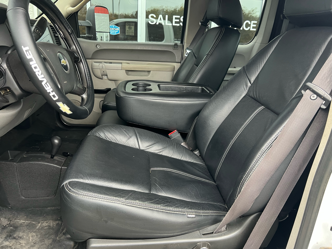 Chevrolet Silverado 1500 4WD Ext Cab 143.5" Work Truck 2011 Chevrolet Silverado 1500 4WD Ext Cab 143.5" Work Truck 2011