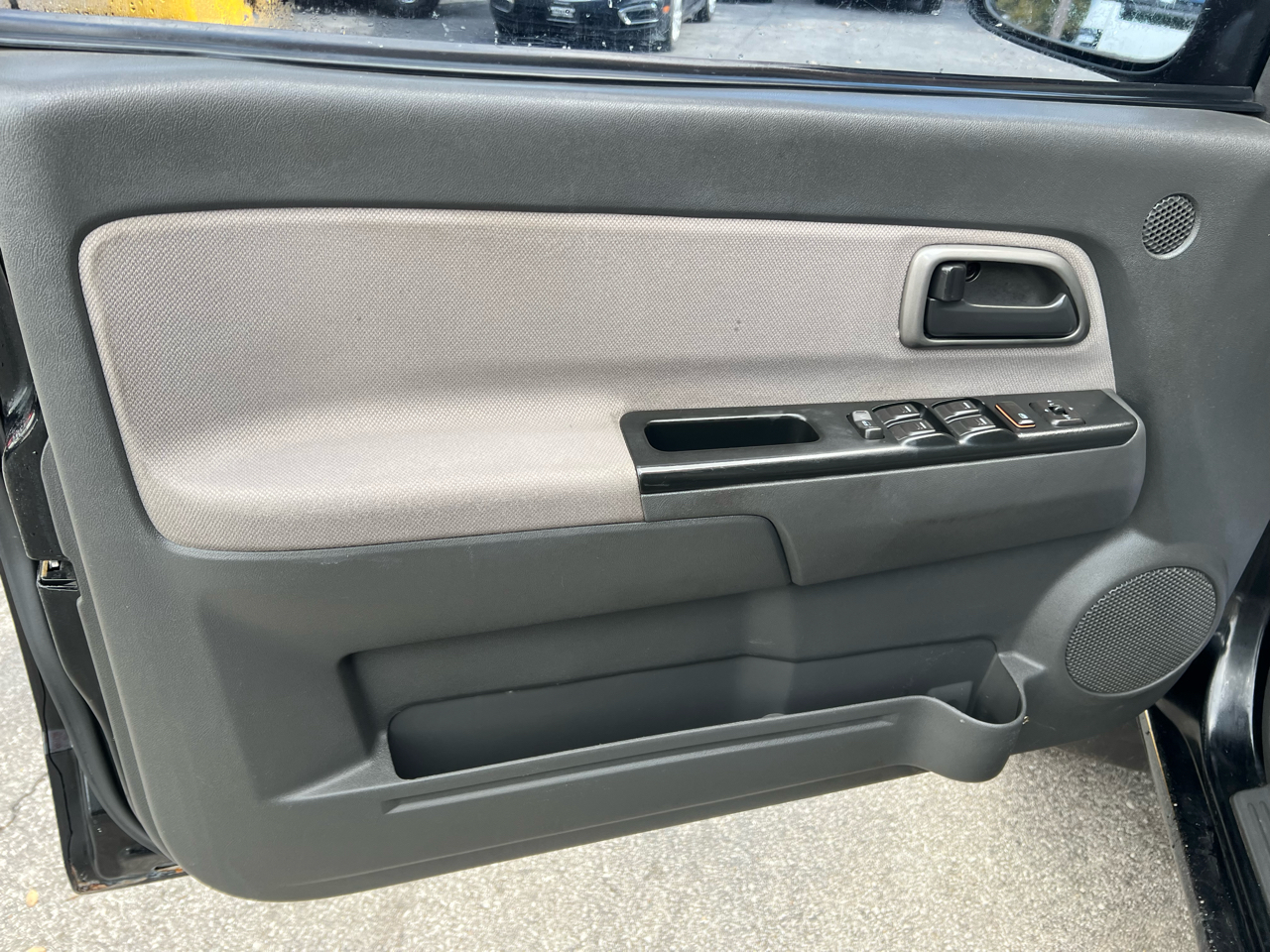 Chevrolet Colorado Crew Cab 126.0" WB 4WD 1SE LS Z71 2004 Chevrolet Colorado Crew Cab 126.0" WB 4WD 1SE LS Z71 2004