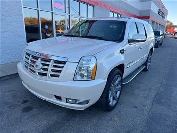 2013 Cadillac Escalade ESV AWD 4dr Luxury