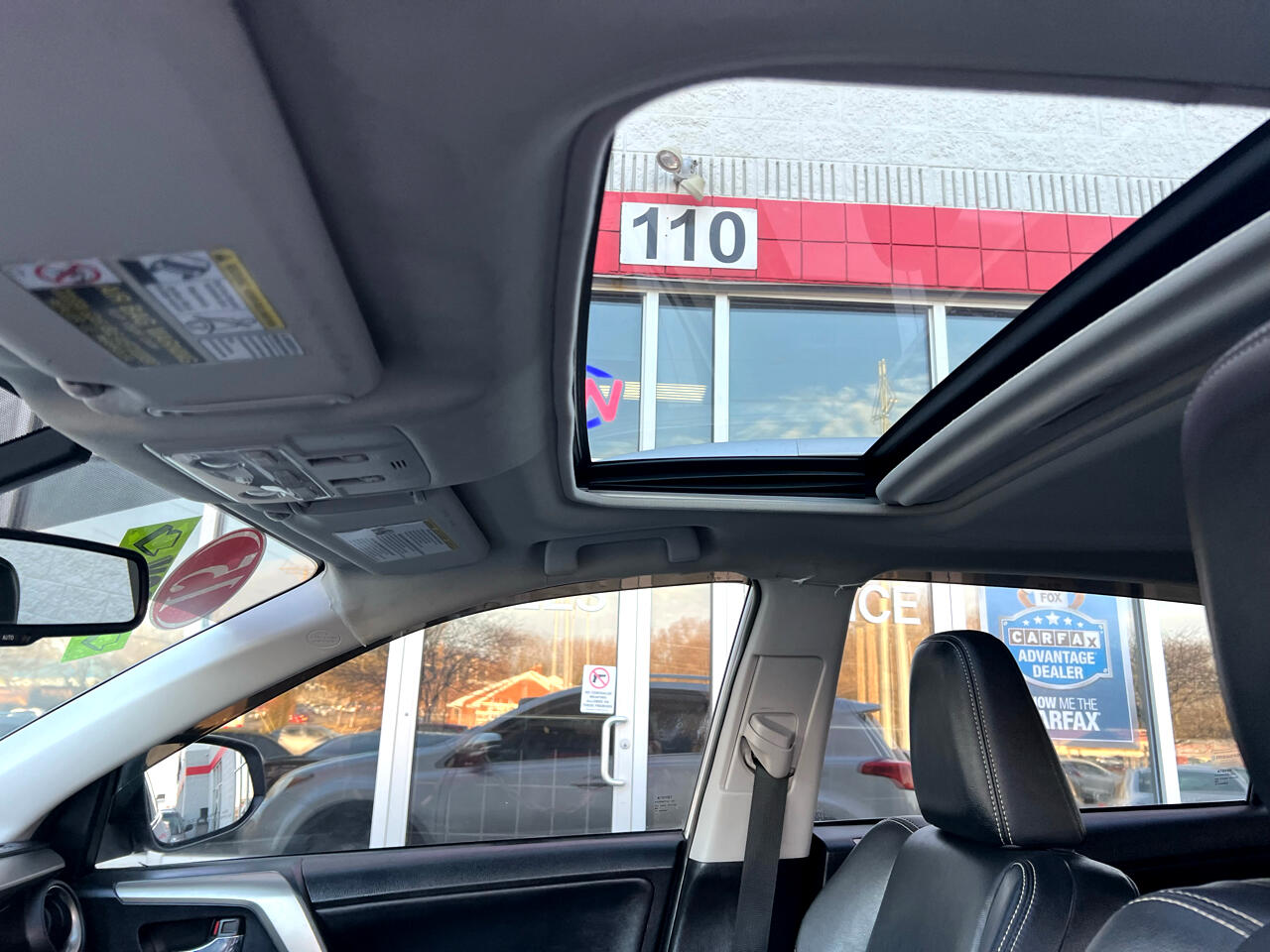 Toyota RAV4 AWD 4dr Limited (Natl) 2015