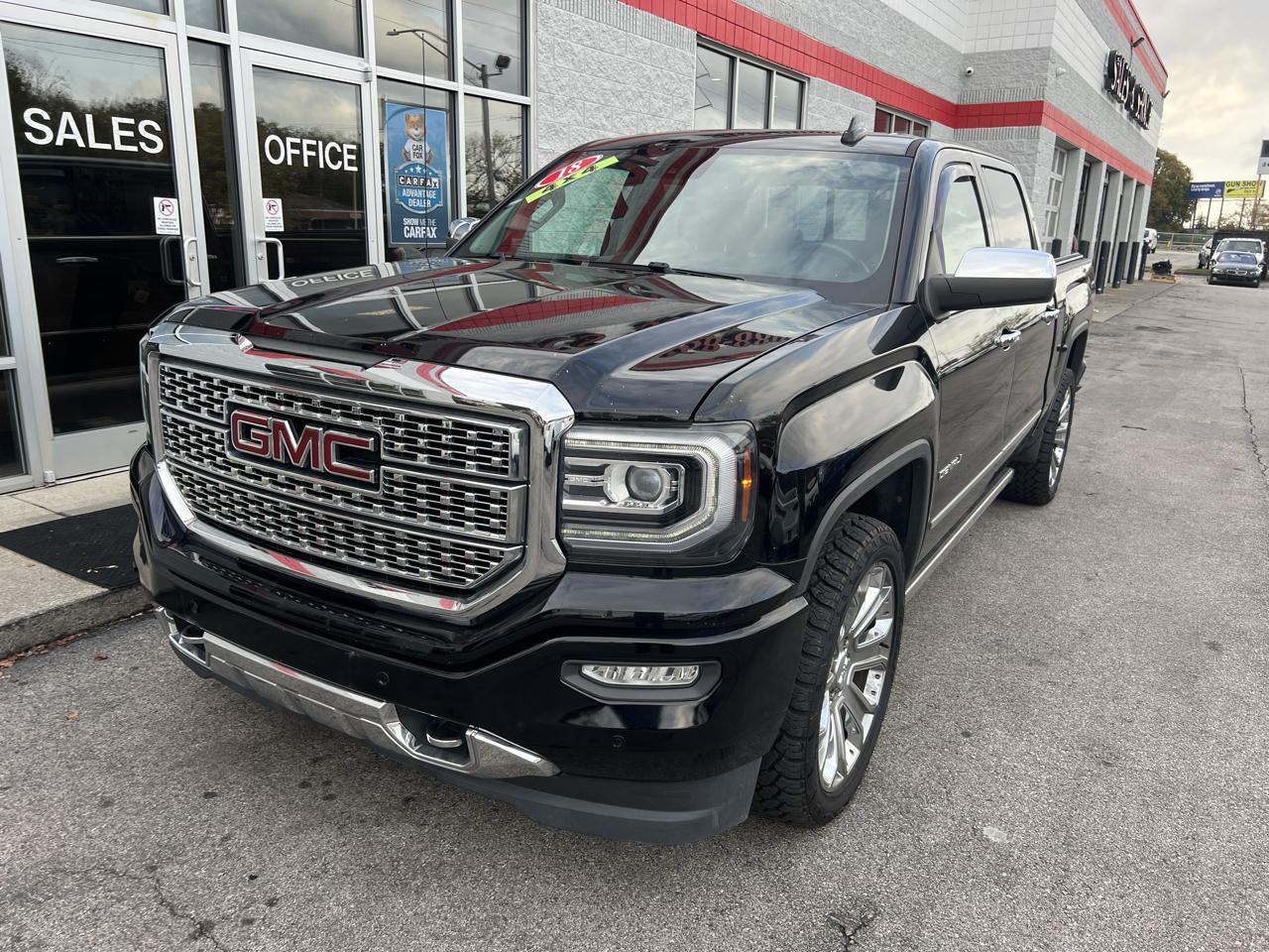 GMC Sierra 1500 4WD Crew Cab 143.5" Denali 2018