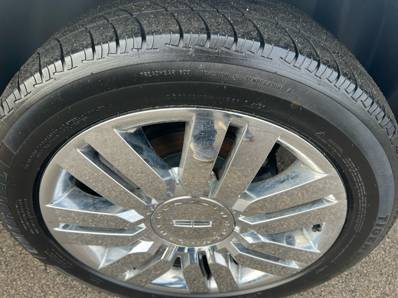 Lincoln MKX AWD 4dr 2010