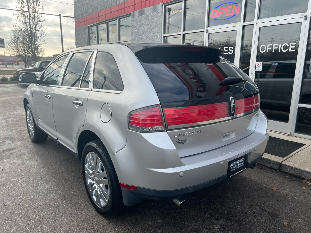 Lincoln MKX AWD 4dr 2010