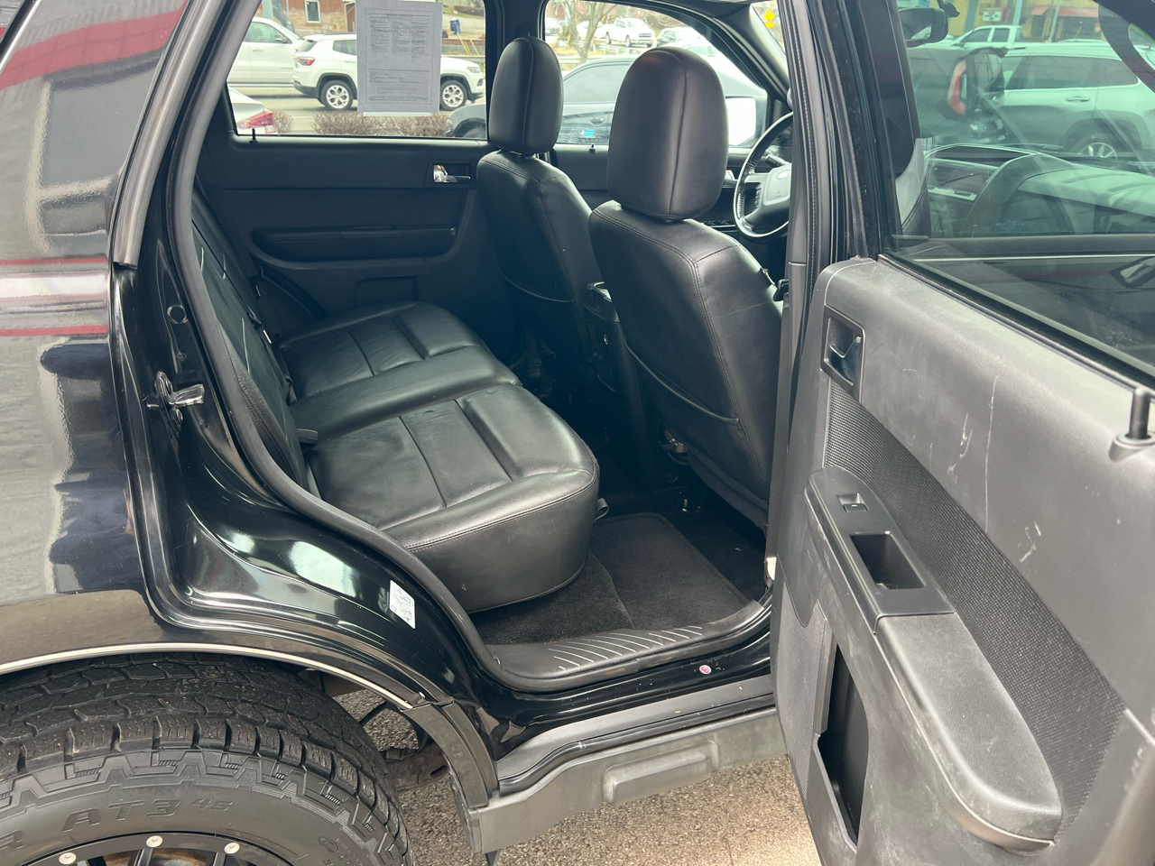 Ford Escape 4WD 4dr Limited 2011