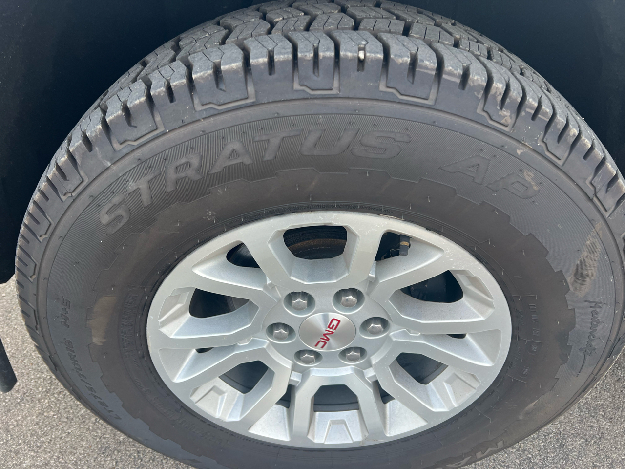 GMC Sierra 1500 4WD Crew Cab 143.5" SLE 2015