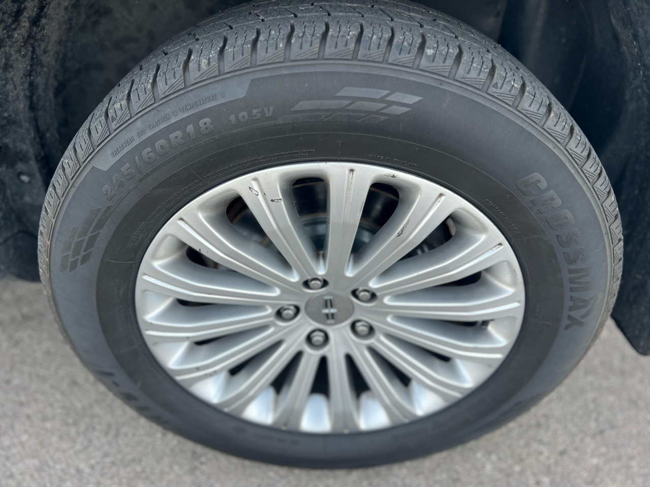 Lincoln MKX AWD 4dr 2013