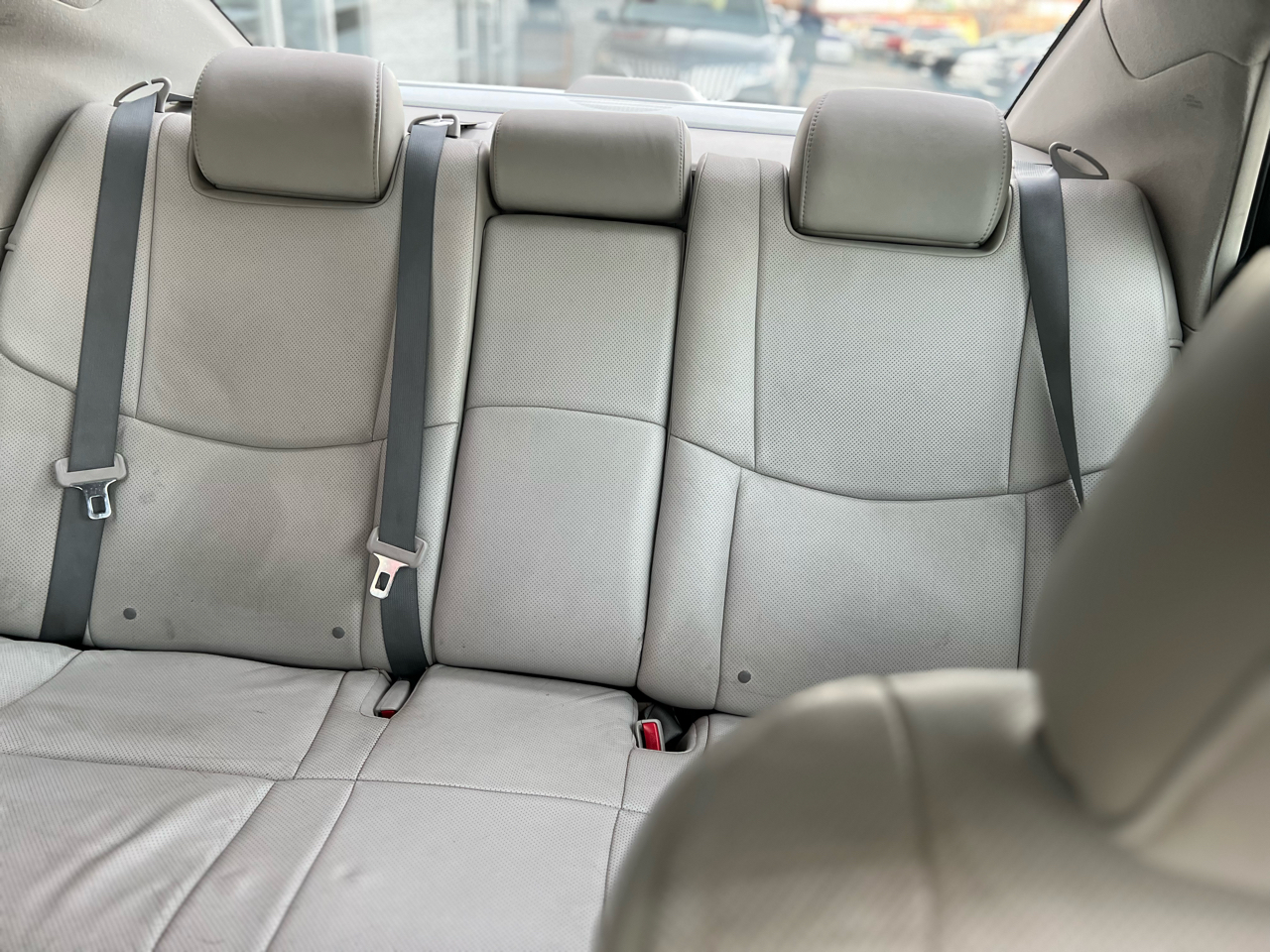 Toyota Avalon 4dr Sdn (Natl) 2012