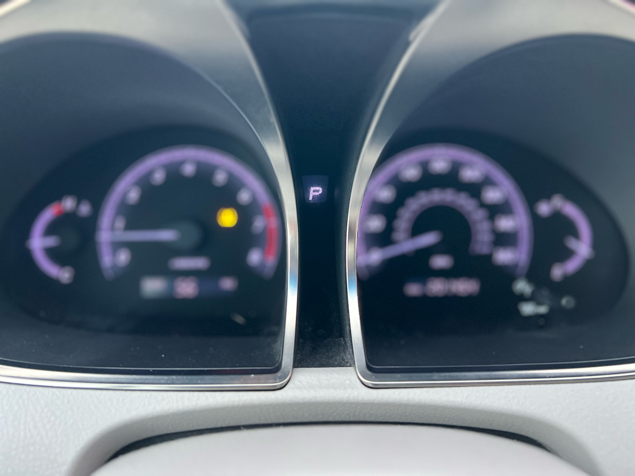 Toyota Avalon 4dr Sdn (Natl) 2012