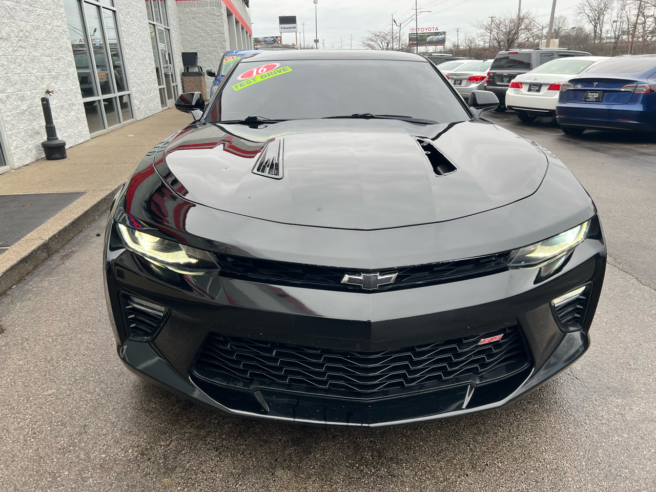 Chevrolet Camaro 2dr Cpe 2SS 2016
