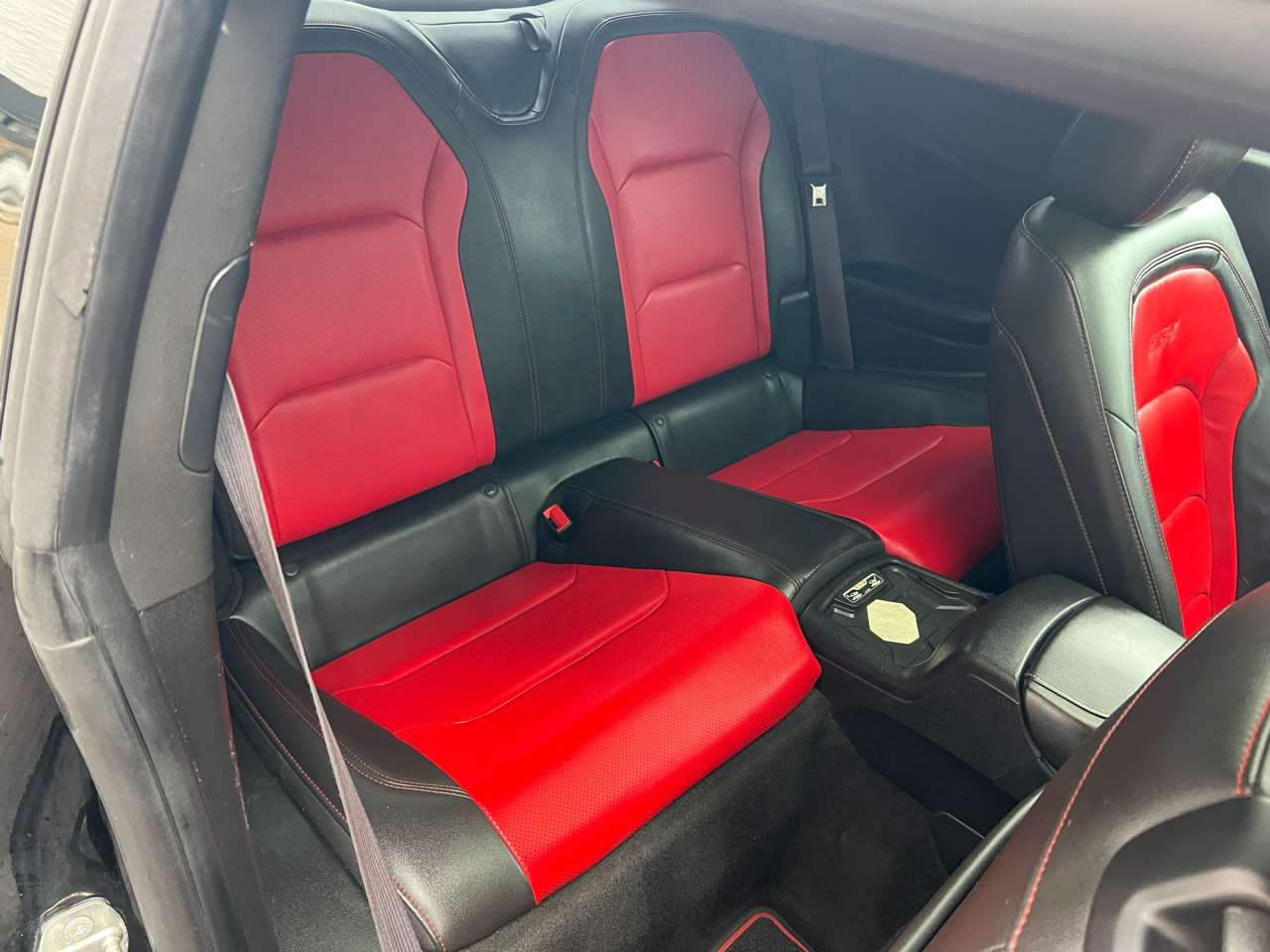 Chevrolet Camaro 2dr Cpe 2SS 2016