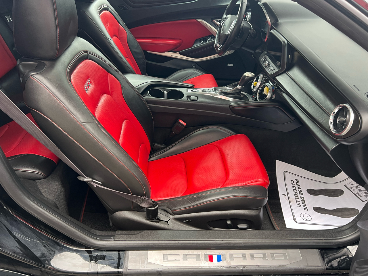 Chevrolet Camaro 2dr Cpe 2SS 2016