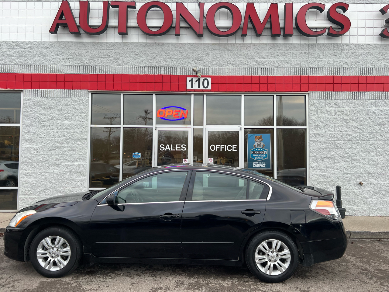 Nissan Altima 4dr Sdn I4 CVT 2.5 S 2012