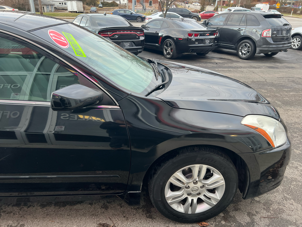 Nissan Altima 4dr Sdn I4 CVT 2.5 S 2012