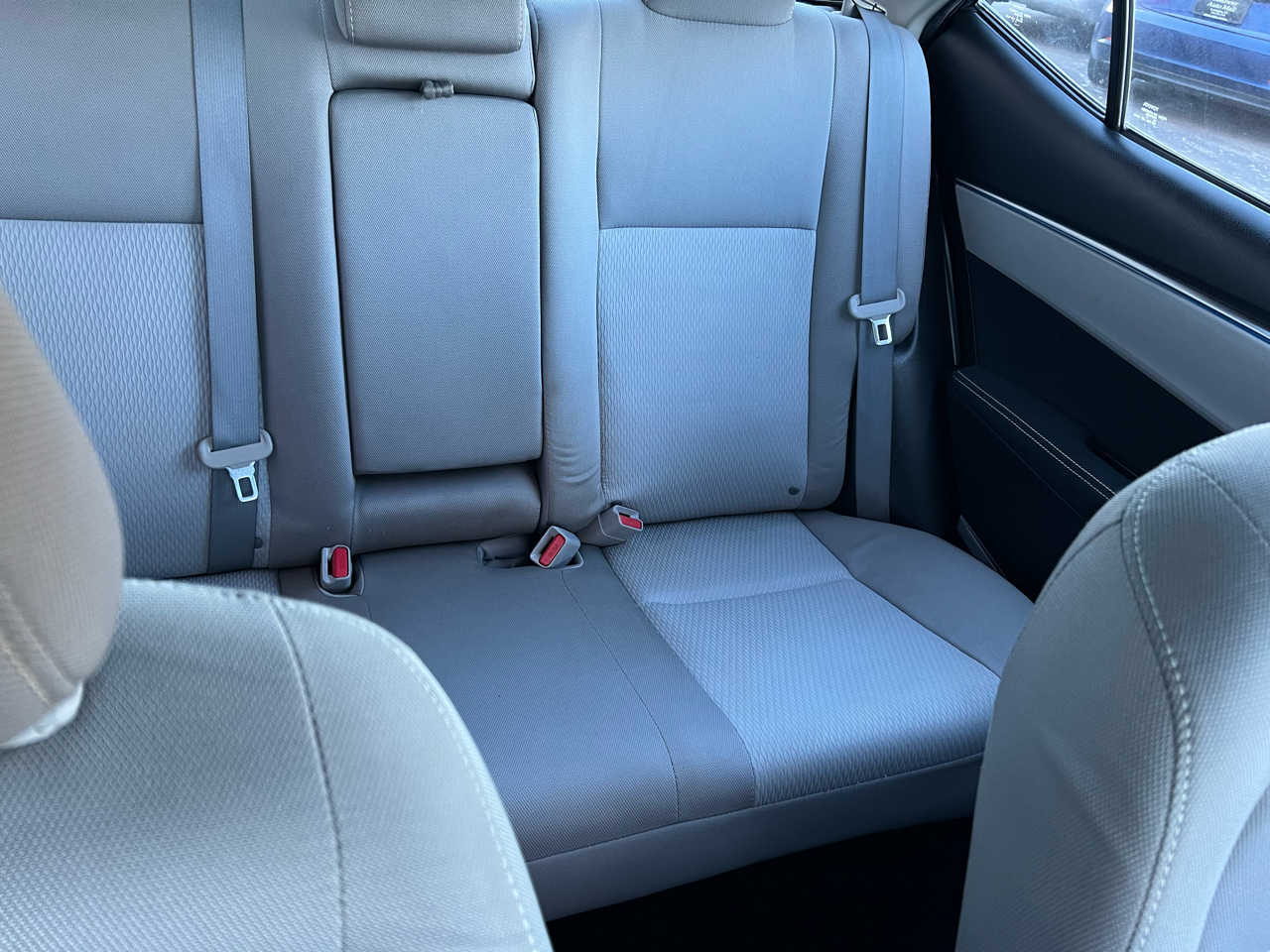 Toyota Corolla 4dr Sdn CVT S w/Special Edition Pkg (Natl) 2016