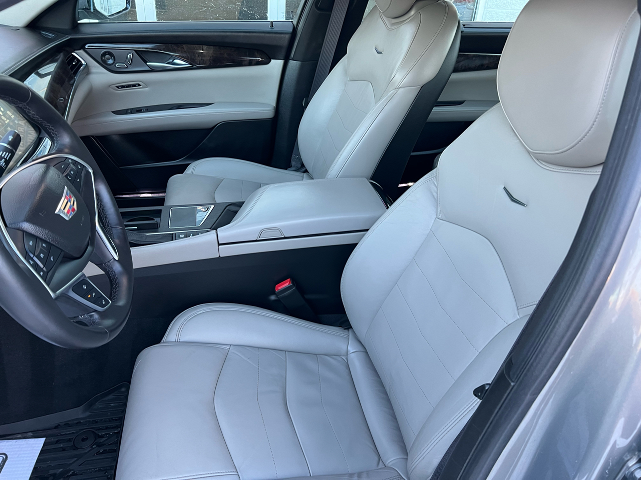 Cadillac CT6 4dr Sdn 3.6L Luxury AWD 2017