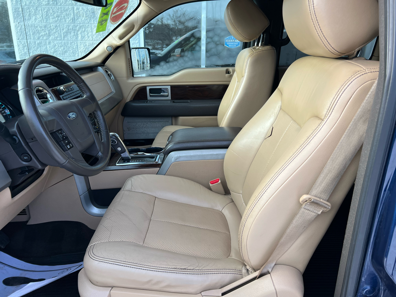 Ford F-150 4WD SuperCrew 145" Platinum 2012