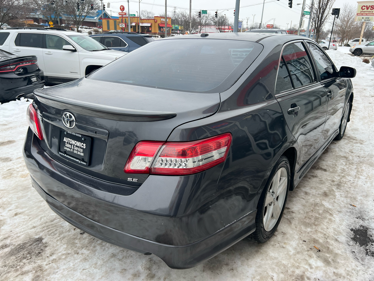 Toyota Camry 4dr Sdn I4 Man LE (Natl) 2011