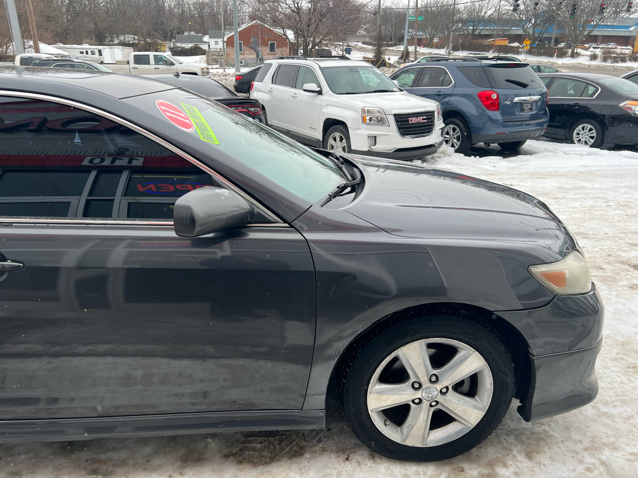 Toyota Camry 4dr Sdn I4 Man LE (Natl) 2011