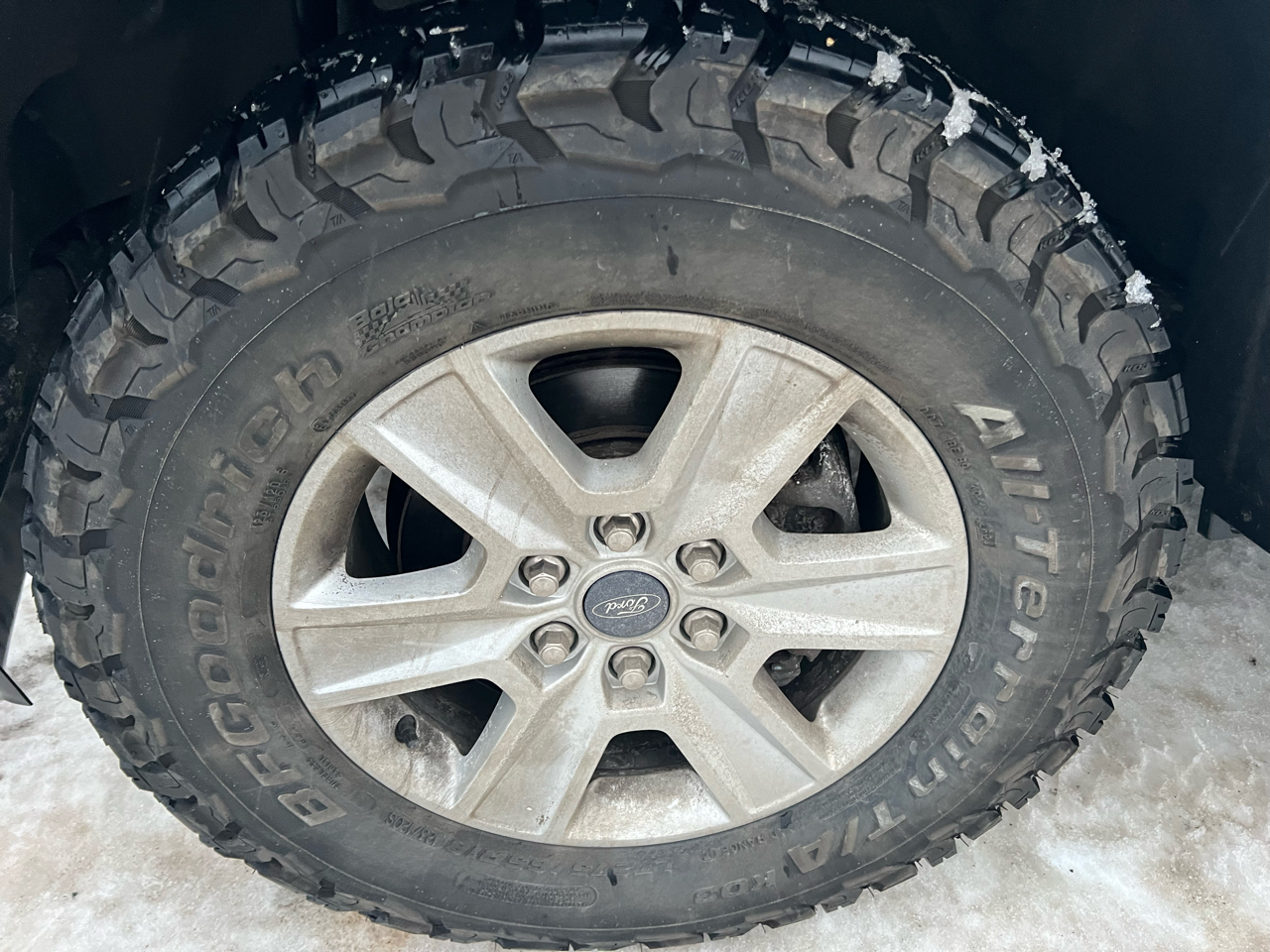 Ford F-150 4WD SuperCab 133" XLT 2019