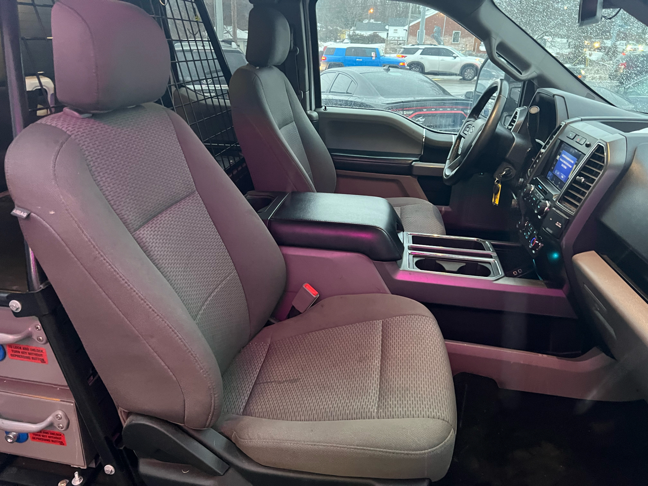 Ford F-150 4WD SuperCab 133" XLT 2019