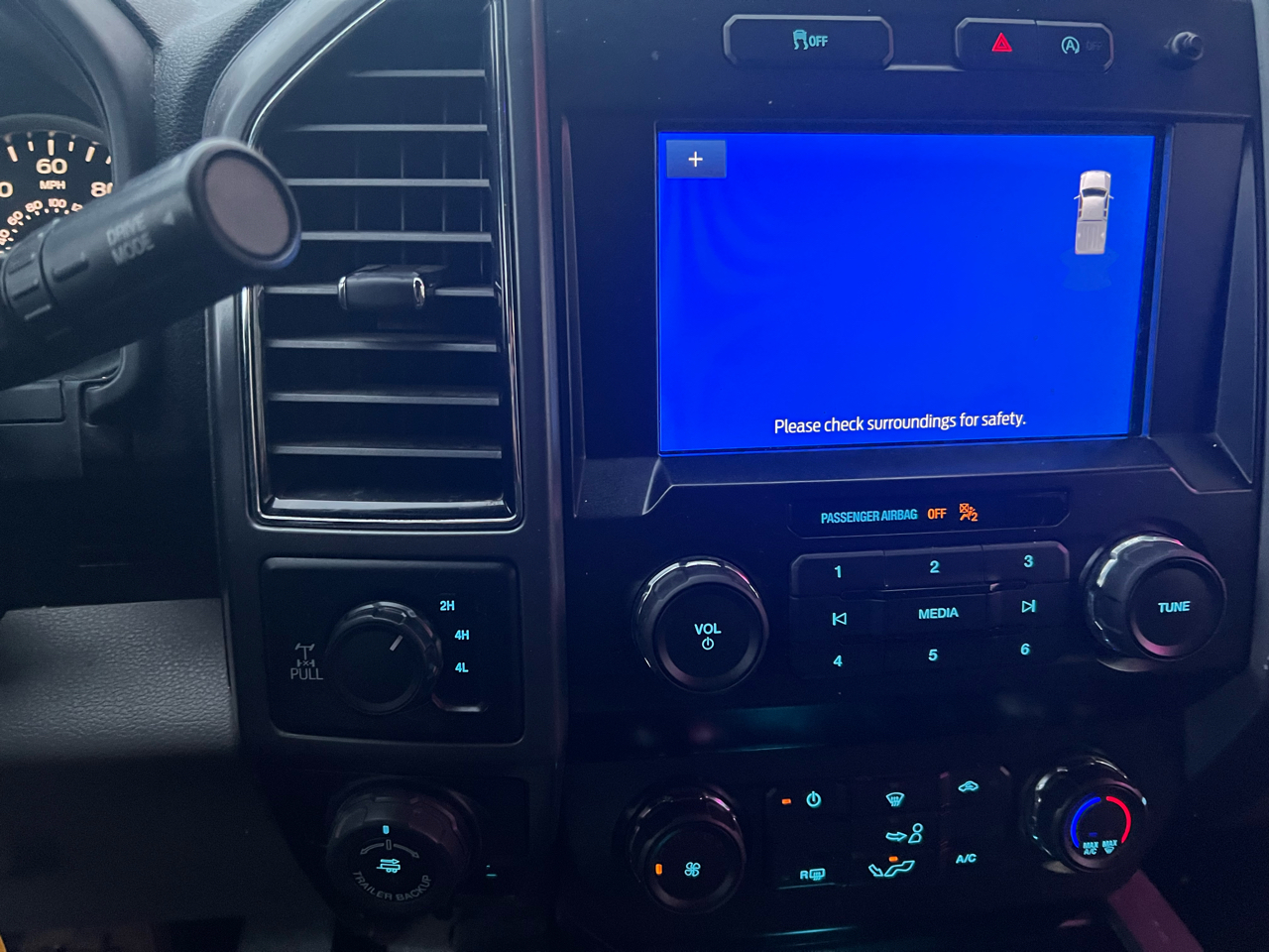 Ford F-150 4WD SuperCab 133" XLT 2019