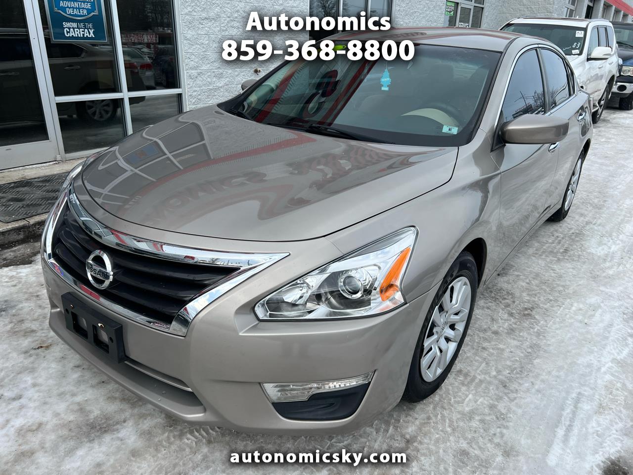 Nissan Altima 4dr Sdn I4 2.5 S 2014