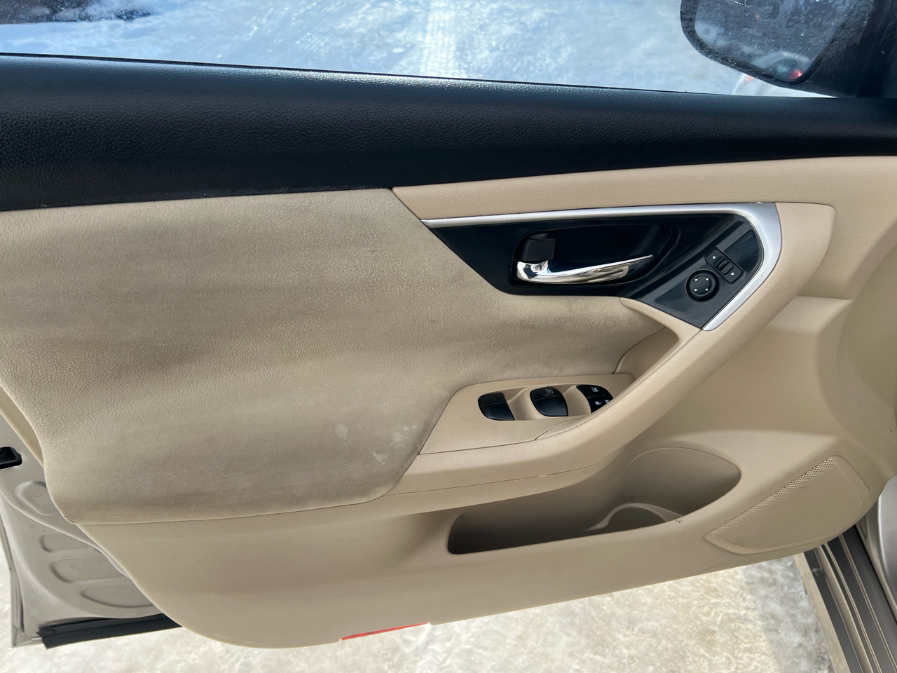 Nissan Altima 4dr Sdn I4 2.5 S 2014