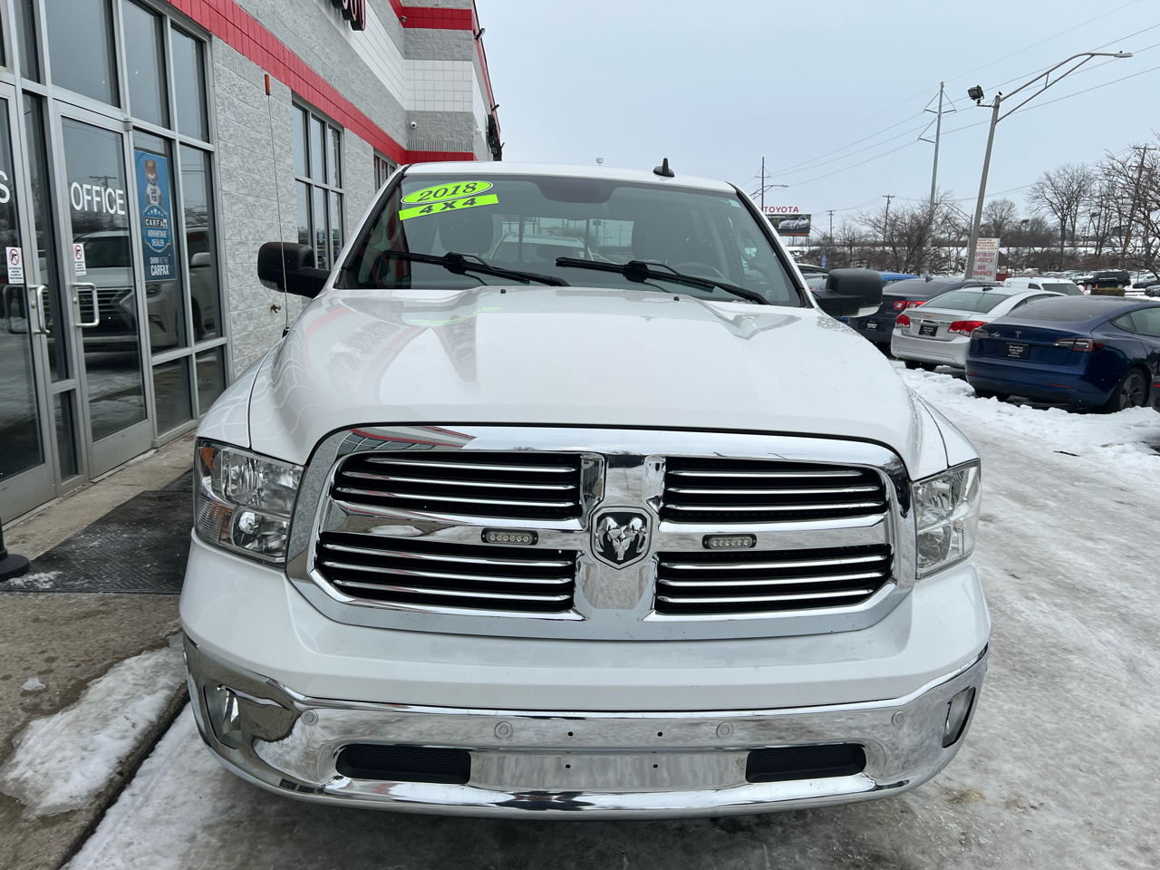 RAM 1500 Big Horn 4x4 Crew Cab 5'7" Box 2018