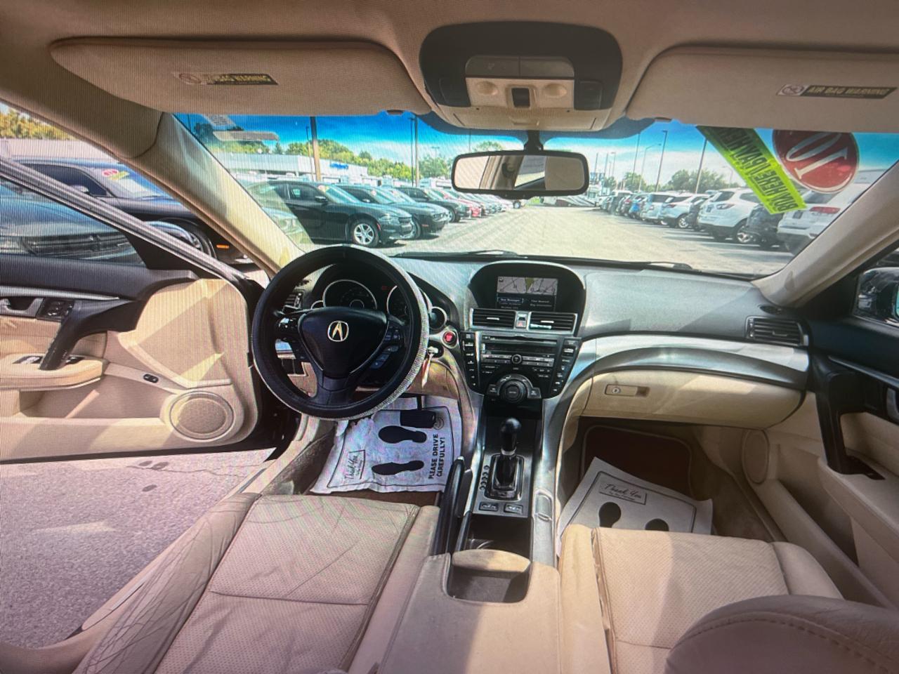 Acura TL 4dr Sdn 2WD Tech 2010