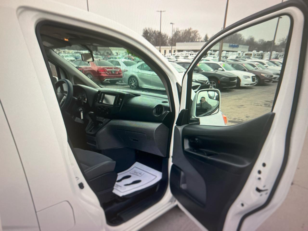 Nissan NV200 Compact Cargo I4 SV 2020