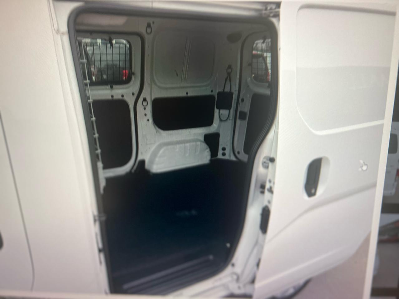 Nissan NV200 Compact Cargo I4 SV 2020