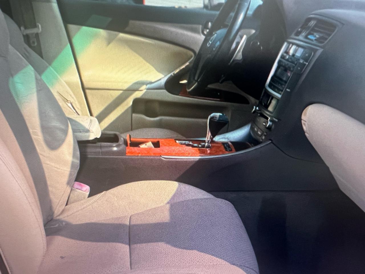 Lexus IS 250 4D Sedan 2009