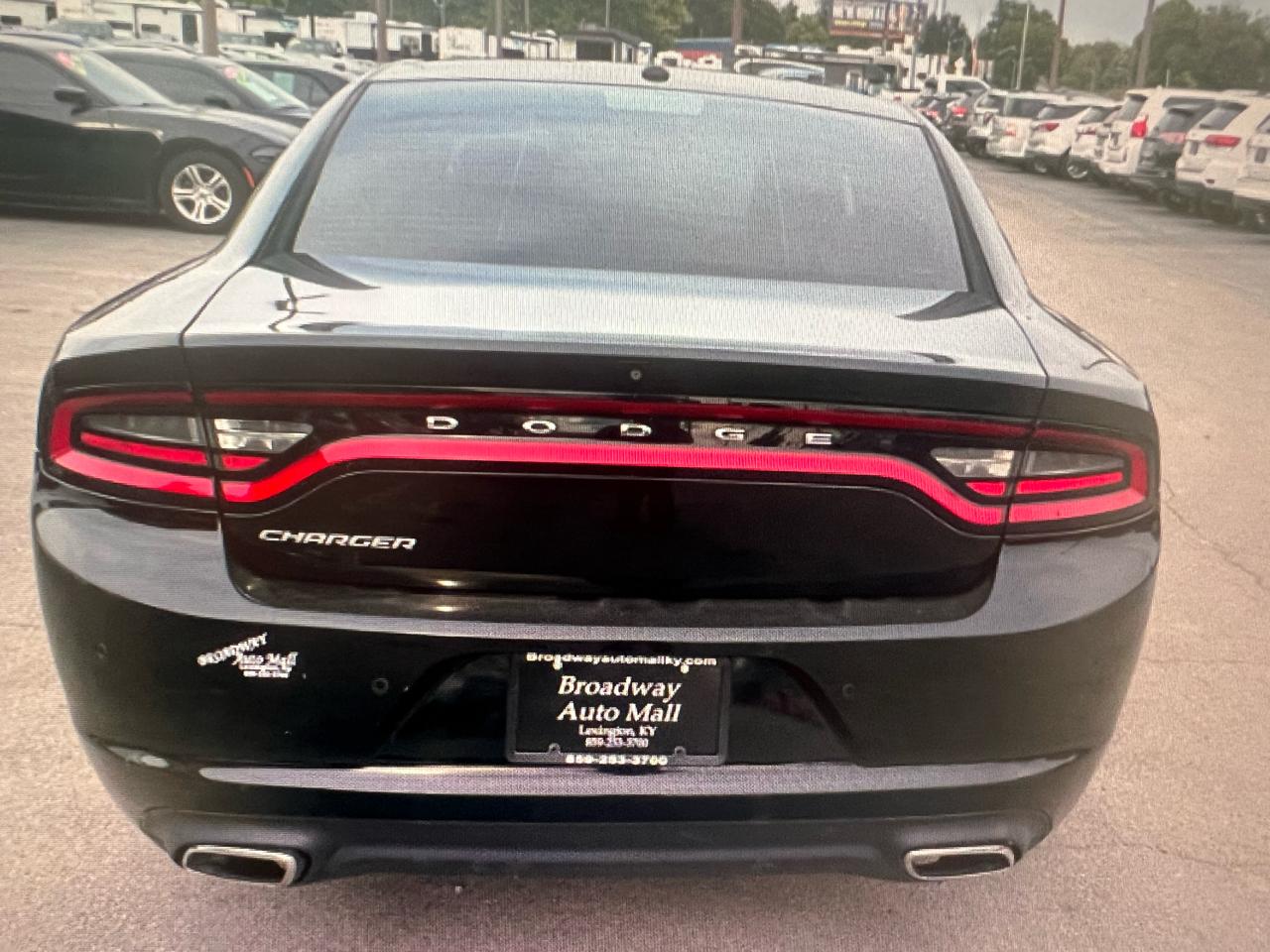 Dodge Charger 4dr Sdn SXT RWD 2020