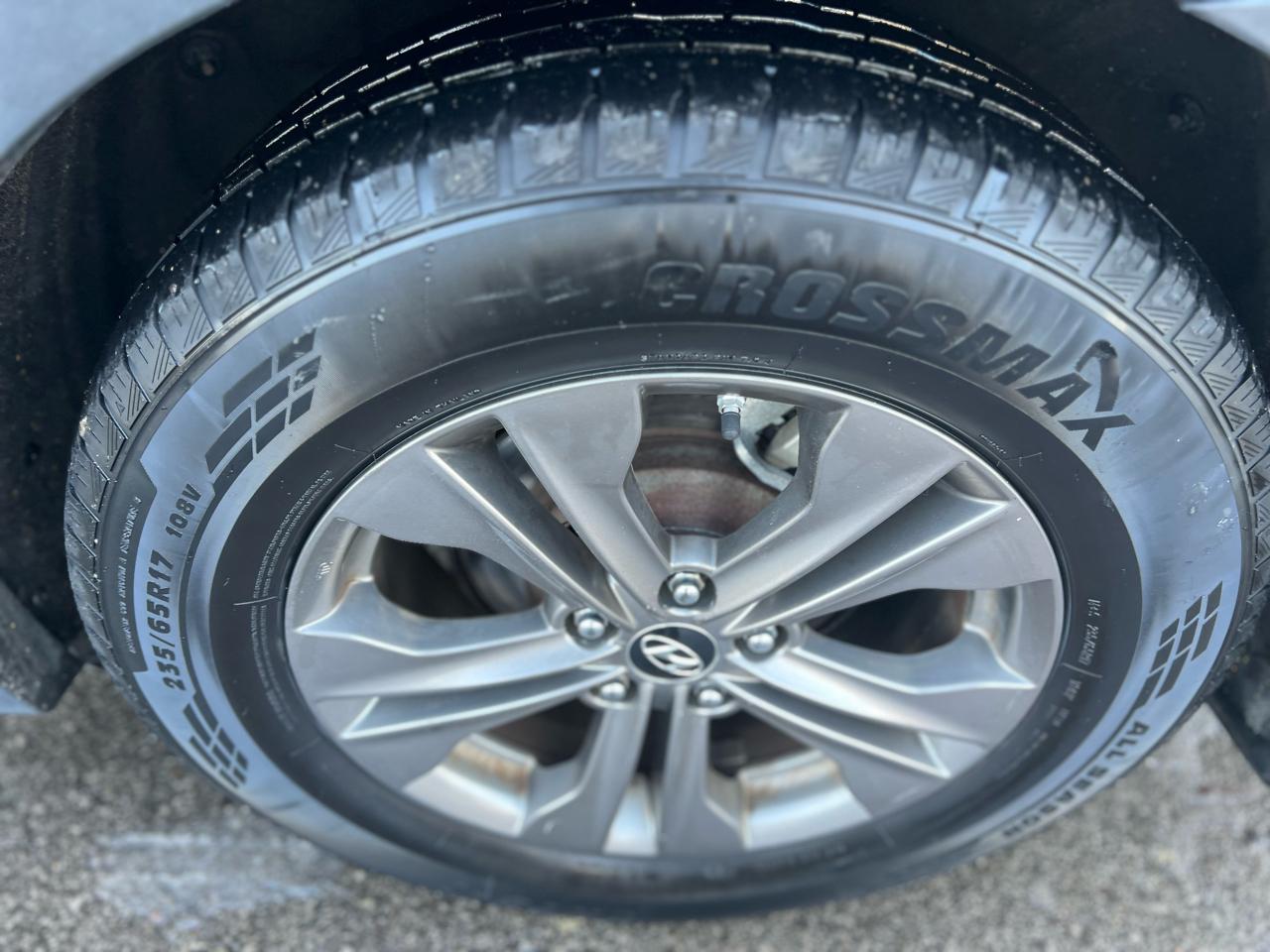 Hyundai Santa Fe AWD 4dr Sport 2013