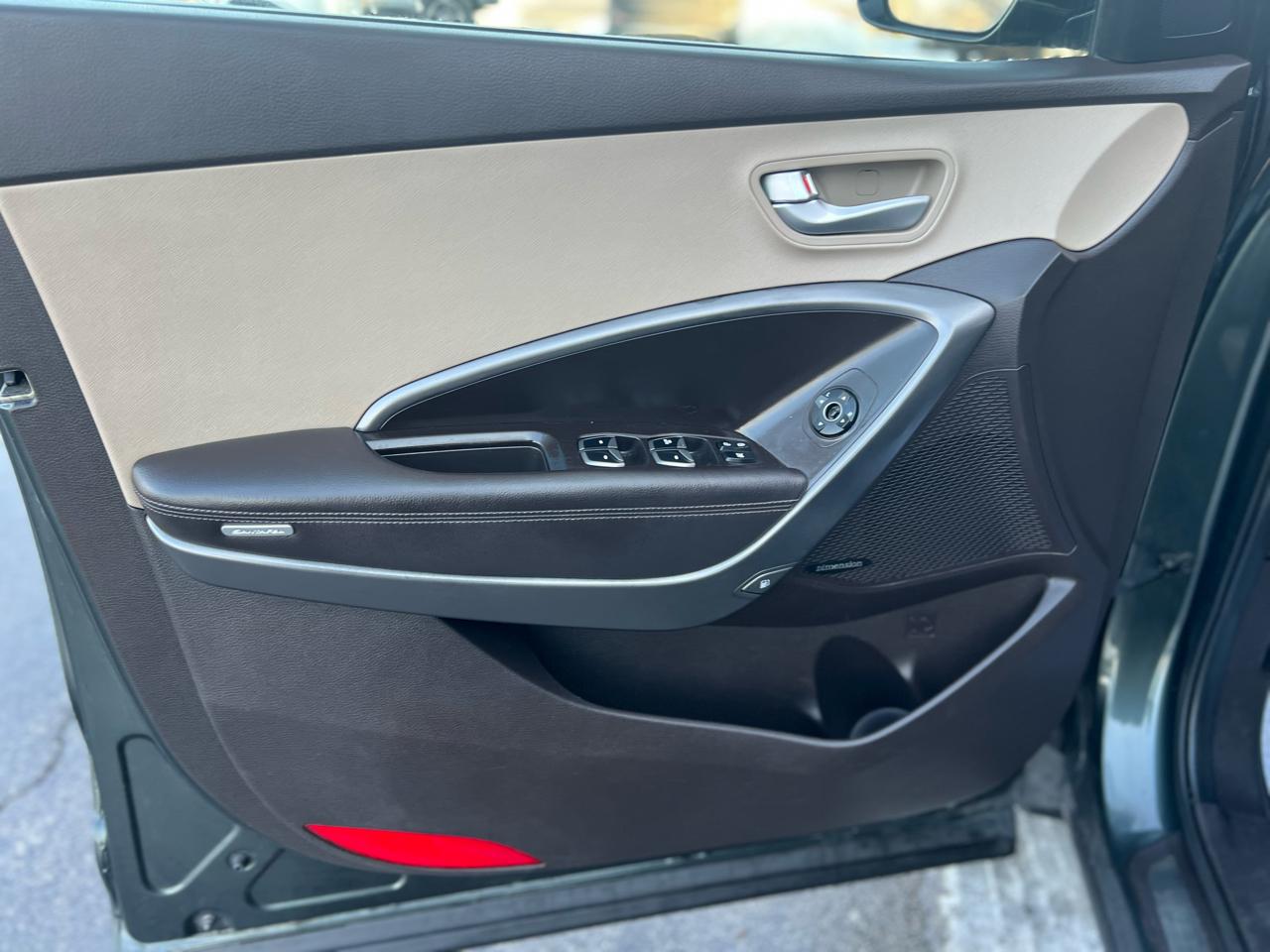 Hyundai Santa Fe AWD 4dr Sport 2013