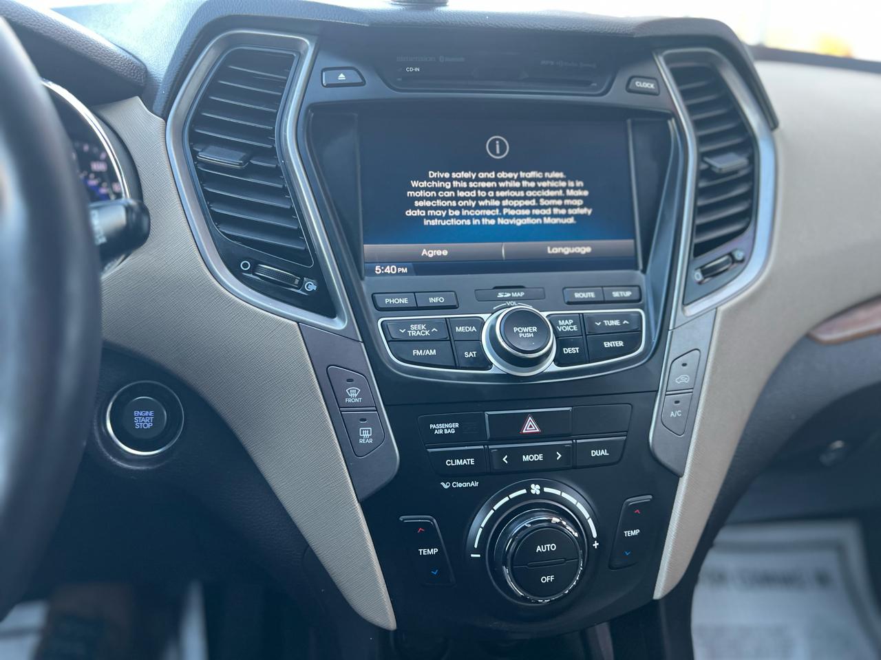 Hyundai Santa Fe AWD 4dr Sport 2013