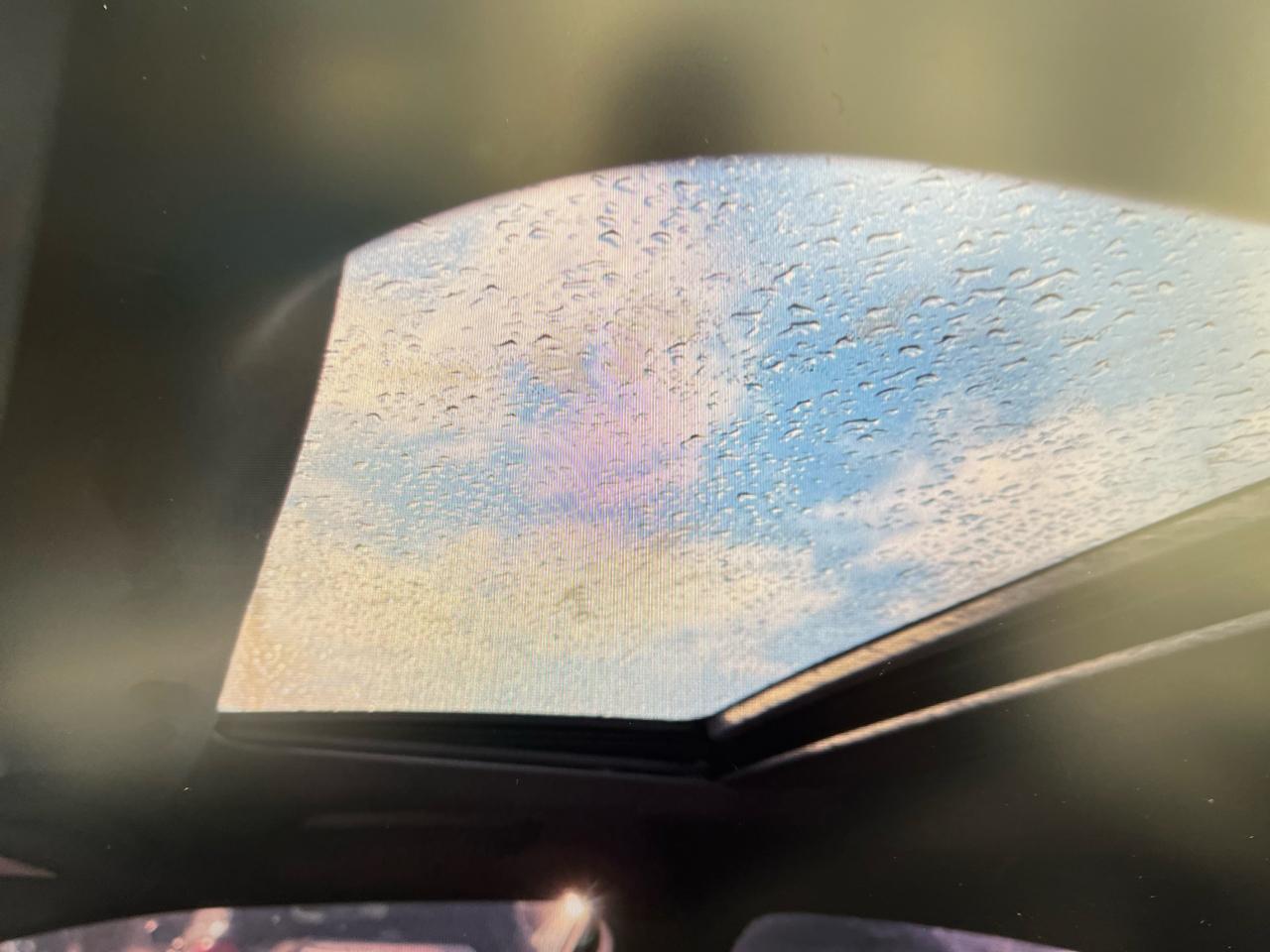 Dodge Charger 4dr Sdn SRT8 RWD 2012