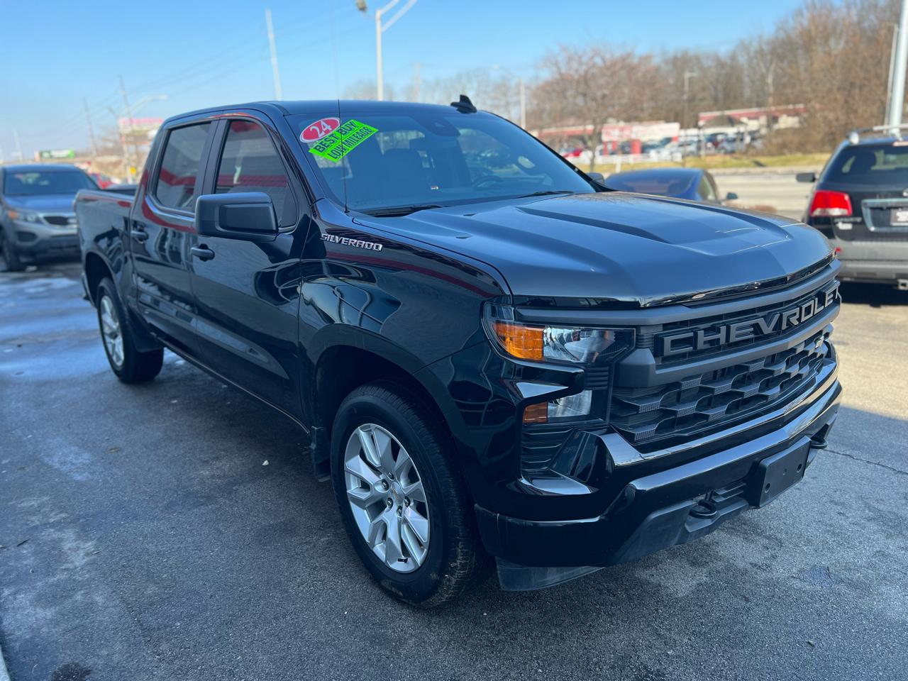 Chevrolet Silverado 1500 2WD Crew Cab 147" Custom 2024