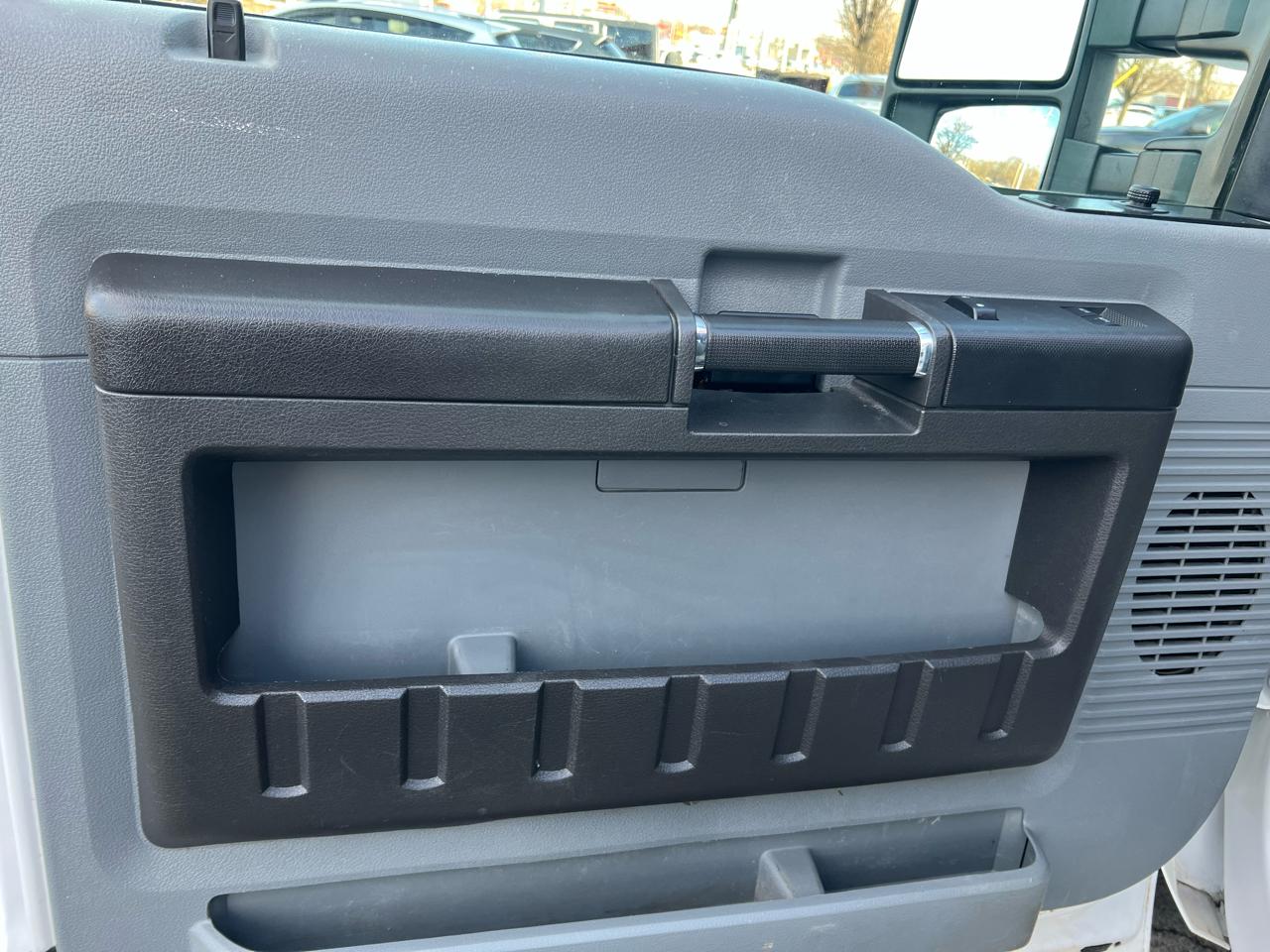 Ford Super Duty F-250 SRW 4WD SuperCab 142" Lariat 2014