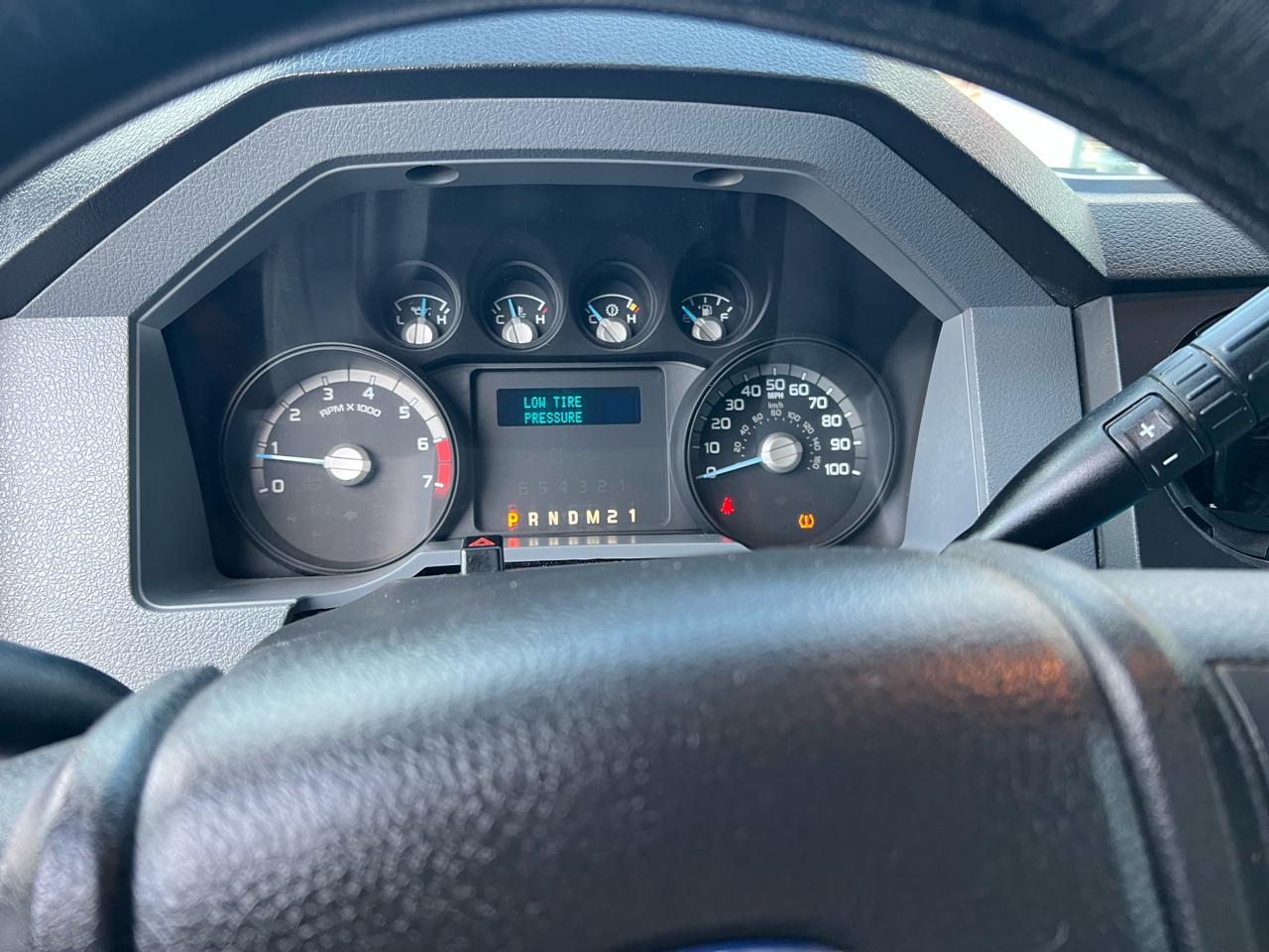 Ford Super Duty F-250 SRW 4WD SuperCab 142" Lariat 2014