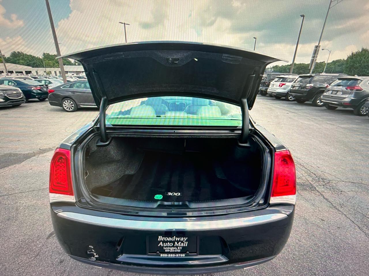 Chrysler 300 300C AWD 2016